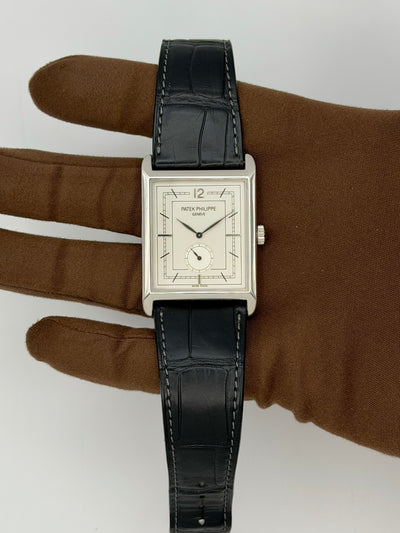 2006 Patek Philippe Gondolo 30 x 43mm Platinum 5109P-001