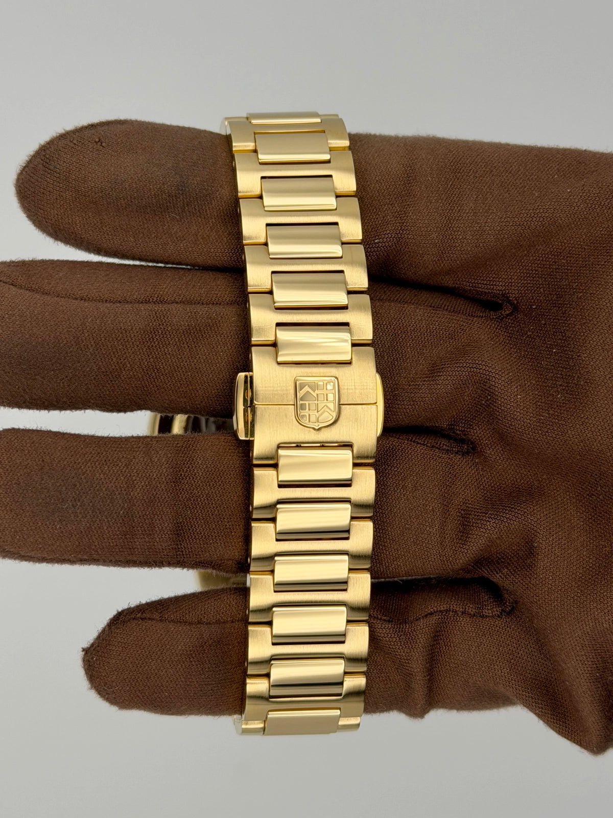 Frederique Constant Highlife Ladies Automatic FC-303VD2NH5B — photo 7 of 9