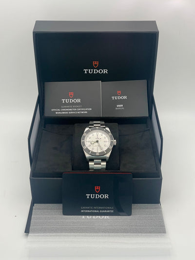 2026 Tudor Black Bay 68 43mm Stainless Steel M7943A1A0NU-0002