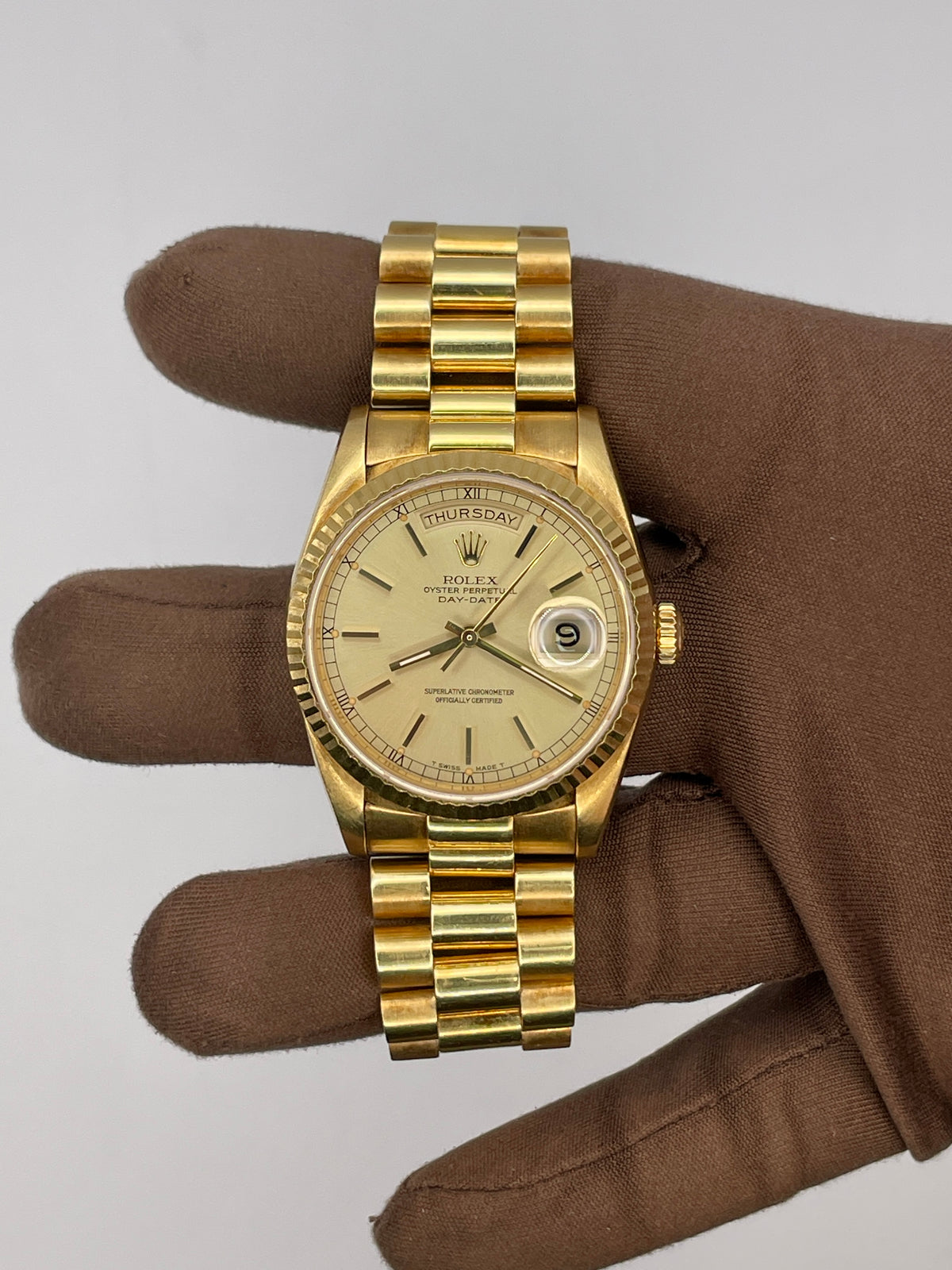 1988 Rolex Day-Date Champagne Index 36mm Yellow Gold 18238