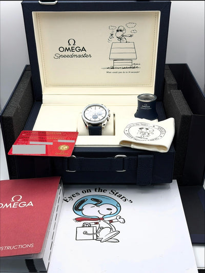 2025 Omega Speedmaster Anniversary Series Co-Axial Master Chronometer Chronograph ‚ Silver Snoopy Award 42mm Stainless Steel 310.32.42.50.02.001